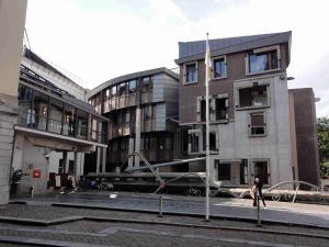 Moderně dostavěný zadní trakt radnice (Stadhuis), Utrecht