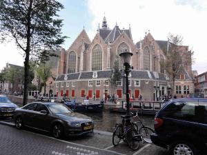 A znovu Oudekerk, tentokráte od východu, Amsterdam