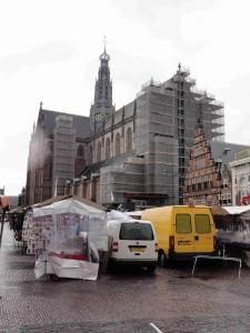 Kostel Sint Bavokerk (1370-1520) na náměstí Grote Markt, Haarlem